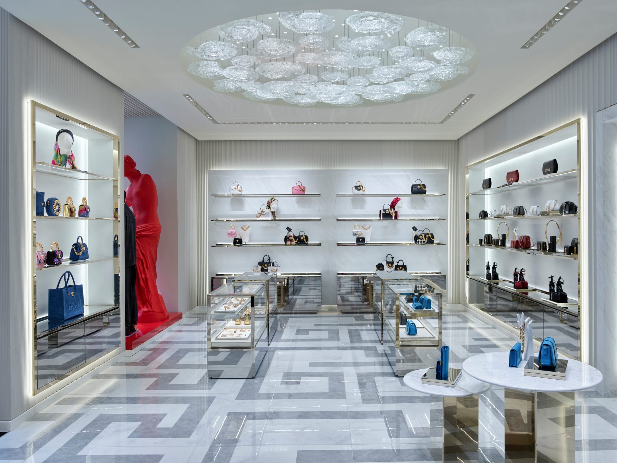 Versace — Ave Montaigne, Paris — 2